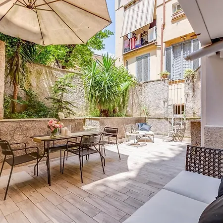 Bdc - The Secret Garden In Trevi *