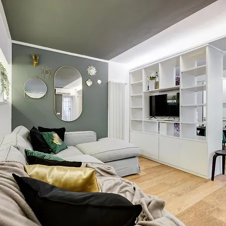 Bdc - The Secret Garden In Trevi Rom