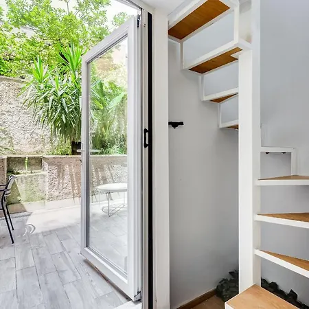 Bdc - The Secret Garden In Trevi Rom