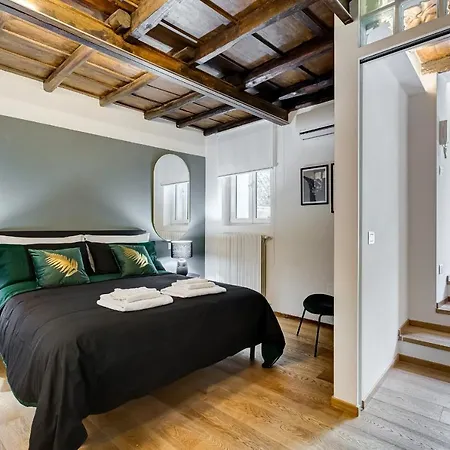 Bdc - The Secret Garden In Trevi Rom