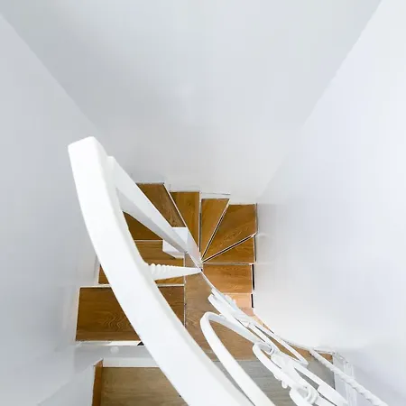 Bdc - The Secret Garden In Trevi Rom