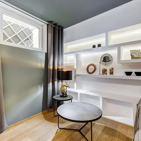 Bdc - The Secret Garden In Trevi * Rom